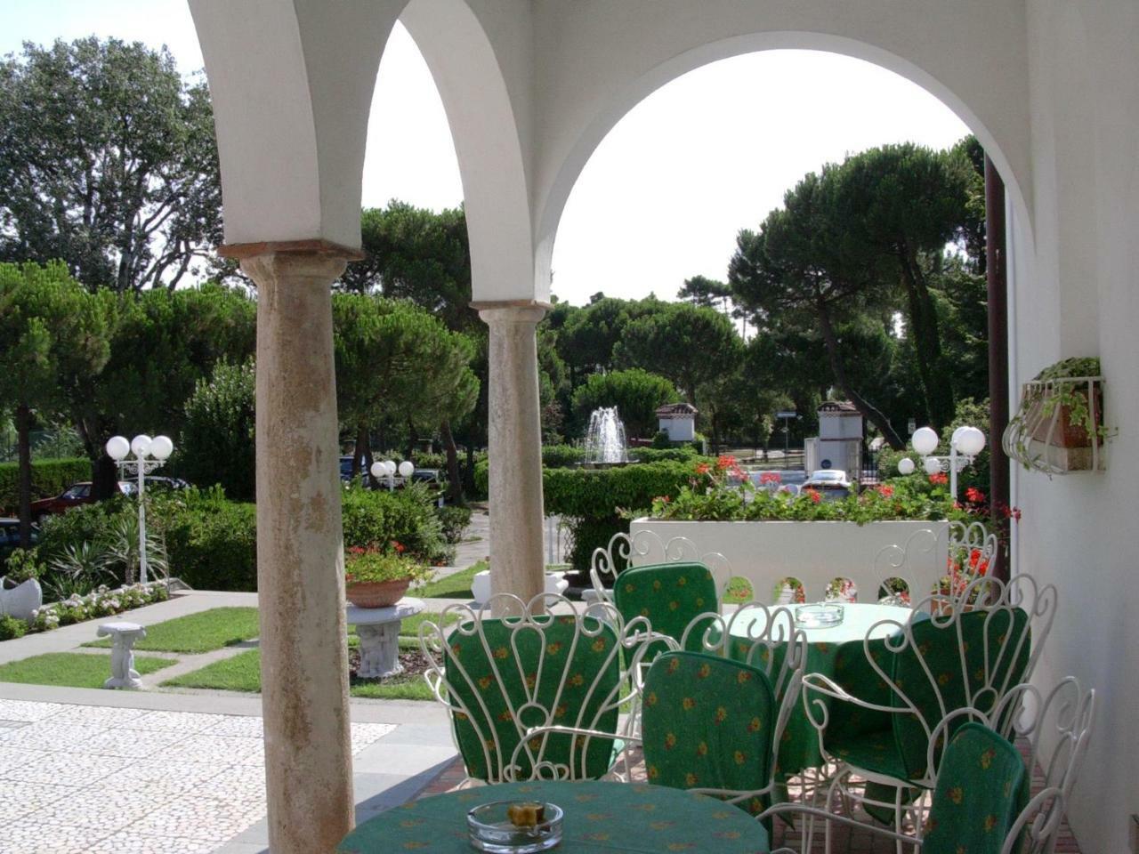 Park Hotel Ravenna Marina di Ravenna Eksteriør billede